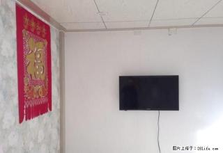 精装修 打的跃层床 屋子空间大 合理利用 家具家电齐全 - 赤峰28生活网 chifeng.28life.net